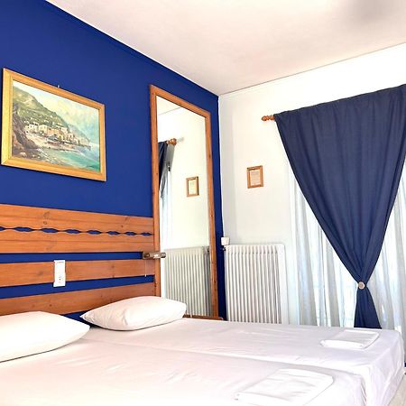 Bay Holiday Hotel & Spa Karavomilos  ภายนอก รูปภาพ