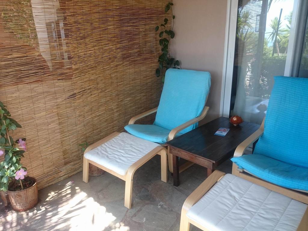 Bay Holiday Hotel & Spa Karavomilos  ภายนอก รูปภาพ